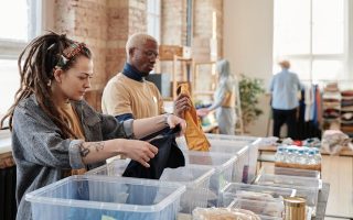 7 Reasons Why Thrift Shopping May Be Bad For Your Budget