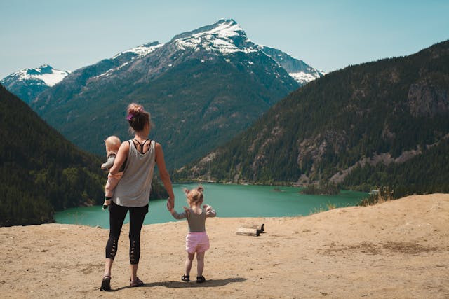 Society Values Stay-at-Home Moms