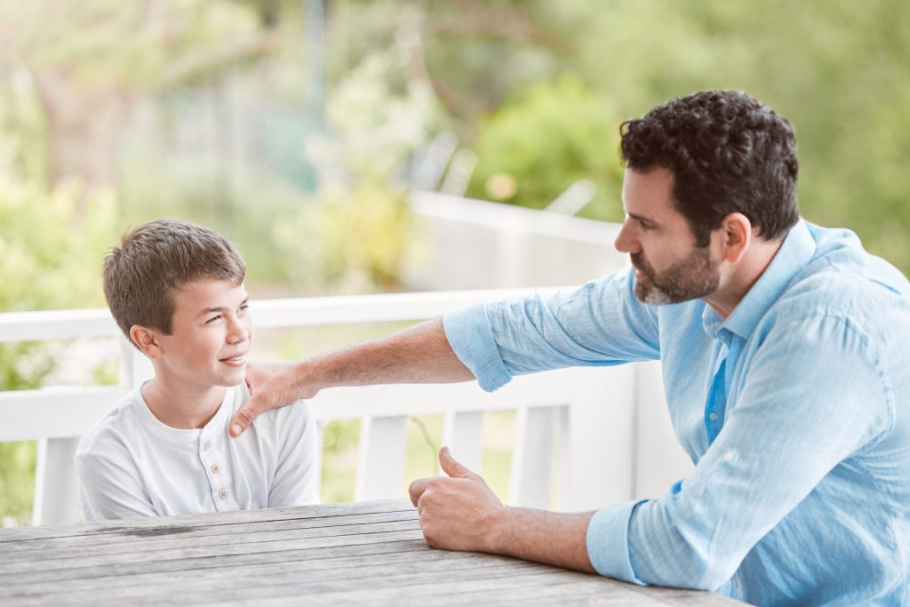 6 Times Parents Should Apologize to Their Kids