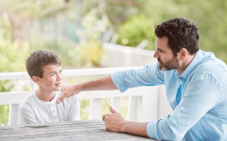 6 Times Parents Should Apologize to Their Kids