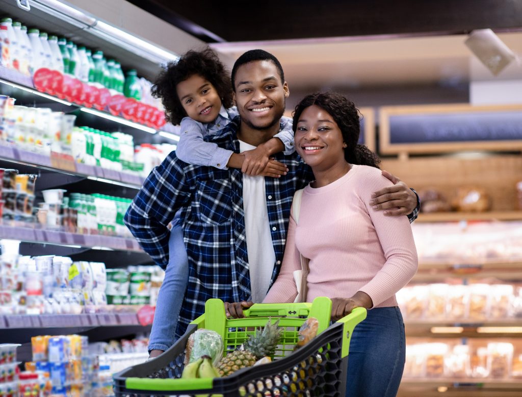 8 Subtle Signs Someone Is Watching You at the Grocery Store