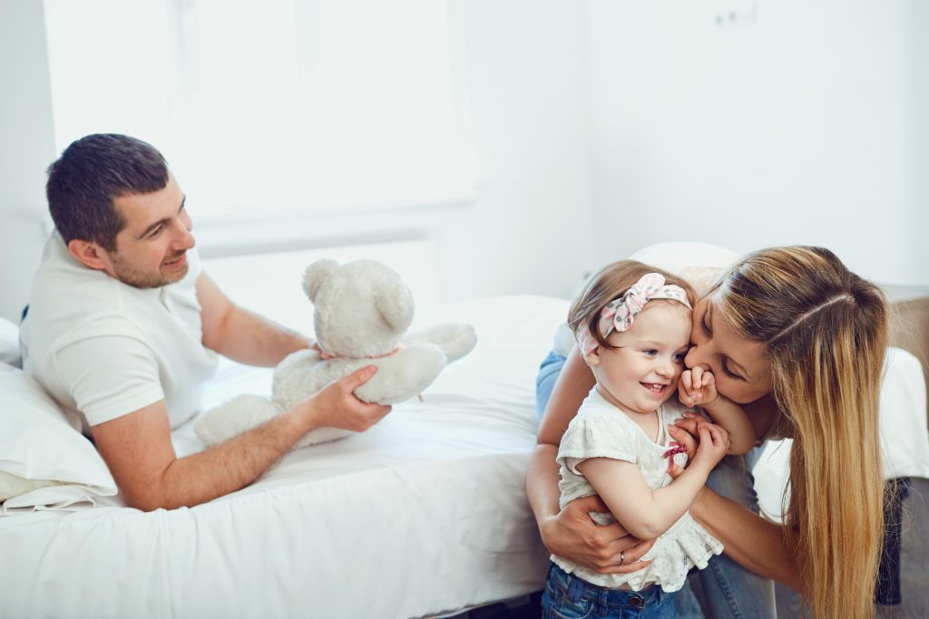 8 Reasons Your Kids Prefer One Parent Over the Other