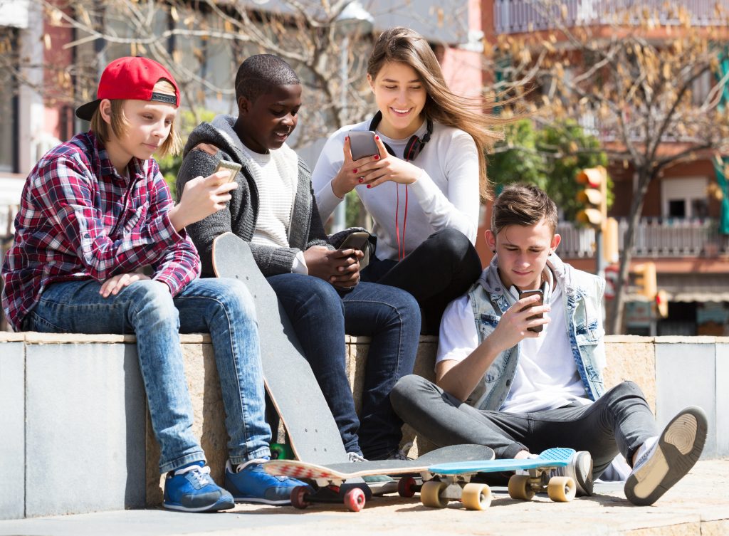 8 Reasons Your Kids Prefer Hanging Out with Friends Instead of Family
