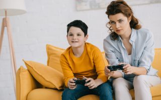 8 Reasons Your Kids Should Be Playing Video Games
