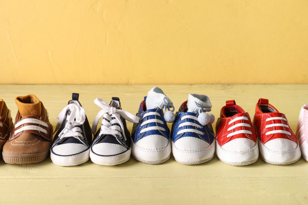 At What Age Should A Child Start Wearing Shoes