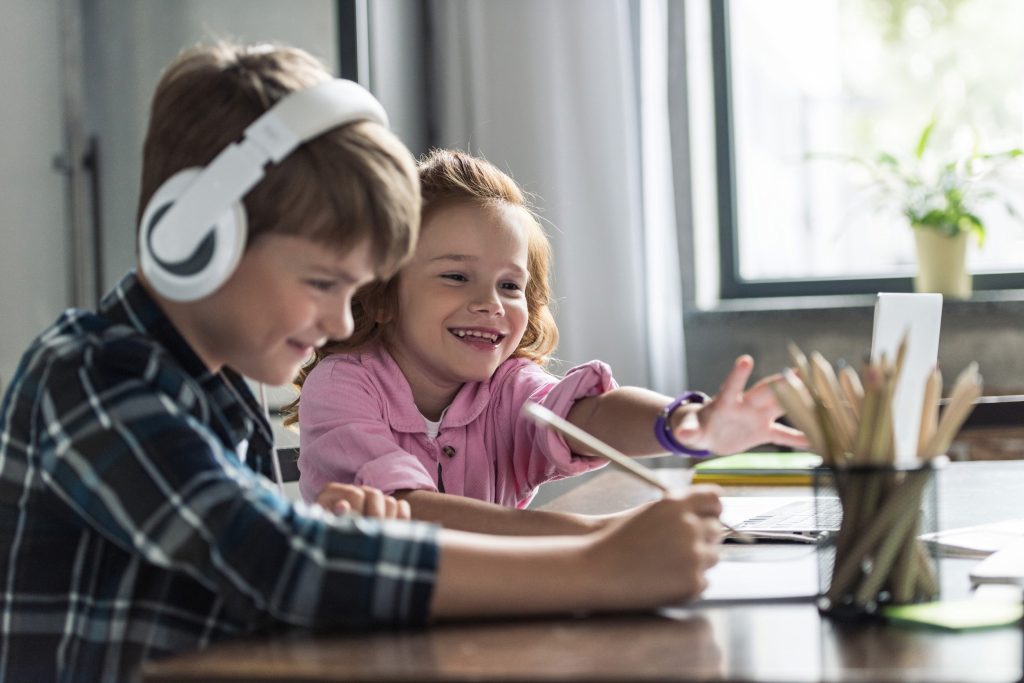 6 Ways to Spark a Love of Learning in Your Child