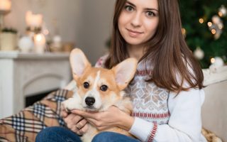 8 Ways Your Pet Knew You Were Pregnant Before You Did