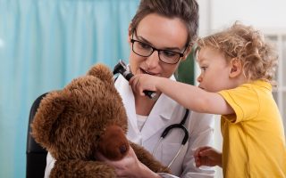 Pediatrician Secrets 8 Dangers Your Pediatrician Wont Discuss