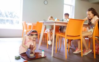 7 Lunch Foods That Make Kids a Target for Teasing