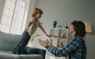 7 “Trustfall” Games That Parents Didn’t Realize Break Bones