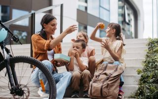Ways to Make After-School Snacks That Are Cheap, Nutritious and Kid-Approved