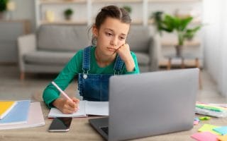 Are Parents Ignoring Early Signs of Anxiety in Elementary Kids?