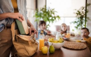 Nutritionists Warn: 6 “Healthy” Lunchbox Staples That Spike Sugar Crashes at School